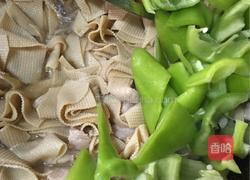 尖椒干豆腐炒肉的做法图解7