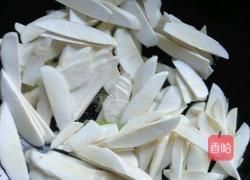 火腿片炒胶笋的做法图解7