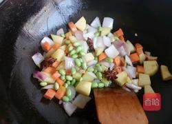 腊肠杂蔬焖饭的做法图解6