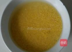 小米海参粥的做法图解3