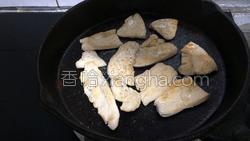 杏鲍菇煎鸡胸肉的做法图解15