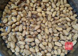 咸干花生的做法图解2