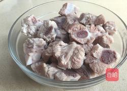 玉米胡萝卜排骨猪肝汤的做法图解3