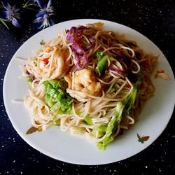 虾仁炒面的做法[图]