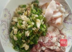 毛豆炒肉的做法图解3