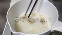 小棠菜鲜虾稀饭的做法图解11