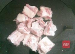 红豆薏米排骨汤的做法图解3
