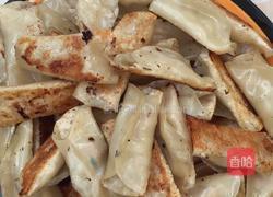 锅贴的做法图解4