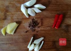 宫爆鸡丁的做法图解2