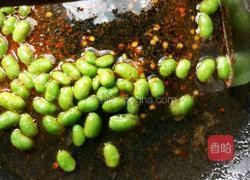 酱油毛豆粒的做法图解4