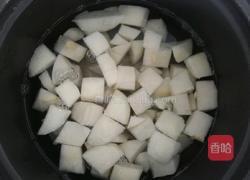 枸杞梨汤的做法图解3