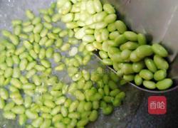 三鲜毛豆米的做法图解2