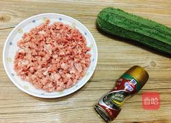 丝瓜丸子汤(夏季三伏天最佳搭配)的做法图解1