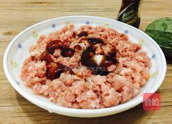 丝瓜丸子汤(夏季三伏天最佳搭配)的做法图解2