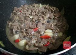 泡椒蒜苔炒鸡胗的做法图解5