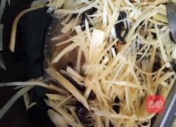 土豆丝炒木耳的做法图解11