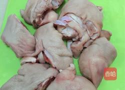 黄豆烧猪蹄的做法图解2