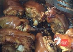 黄豆烧猪蹄的做法图解6