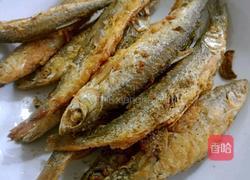 香炸小鲫鱼的做法图解7