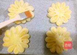 椰蓉花形面包的做法图解22