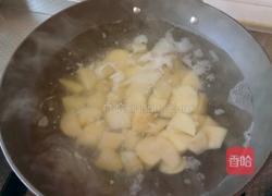 拔丝土豆的做法图解3