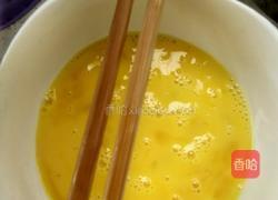 虾酱炒鸡蛋的做法图解3