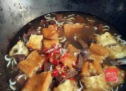 猪血油条虾米汤的做法图解5