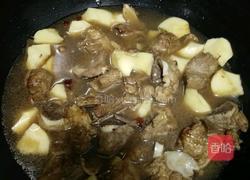 大骨头炖土豆的做法图解16