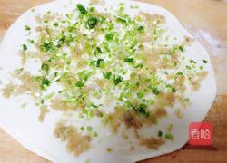 油渣葱饼的做法图解8