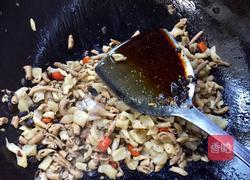 萝卜干炒鸭肠的做法图解10