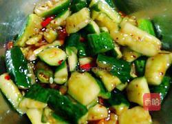 爽脆麻辣青瓜的做法图解10