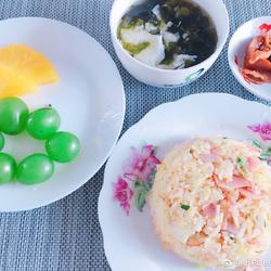 蛋黄火腿炒饭的做法[图]
