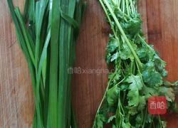 肉臊子酸汤面的做法图解1