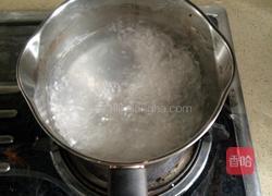 黄桃西米露的做法图解2