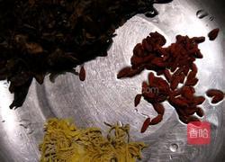 黄菊杞子鸡旦花凉茶的做法图解1