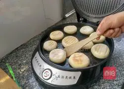 Illustration of How to Make Sugar Cake 15