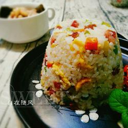 腊肠菜丁蛋炒饭的做法[图]