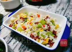 腊肠菜丁蛋炒饭的做法图解8