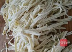 豆皮荷塘小炒的做法图解1