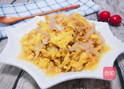 洋葱炒鸡蛋的做法图解1