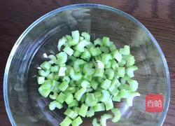 芹菜拌蛋定姐鸡蛋干的做法图解1