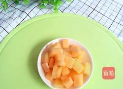 哈密瓜西米露的做法图解3