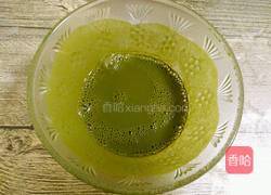 抹茶旋风蛋糕卷的做法图解4