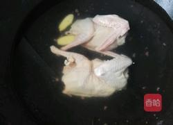 原盅炖乳鸽石斛虫草花汤的做法图解1