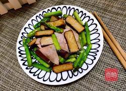 芦笋炒火腿鸡蛋干的做法图解4