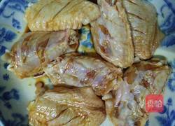 酱油焖鸡翅的做法图解2