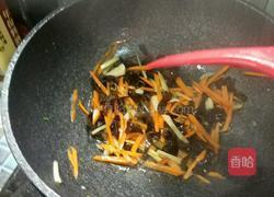 木耳鸡腿肉的做法图解4