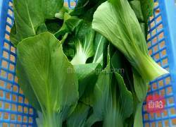 炝炒小白菜的做法图解1