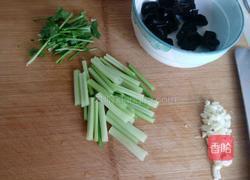 拌素鸡的做法图解2