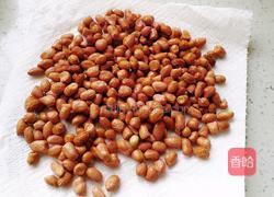 油炸花生米的做法图解2